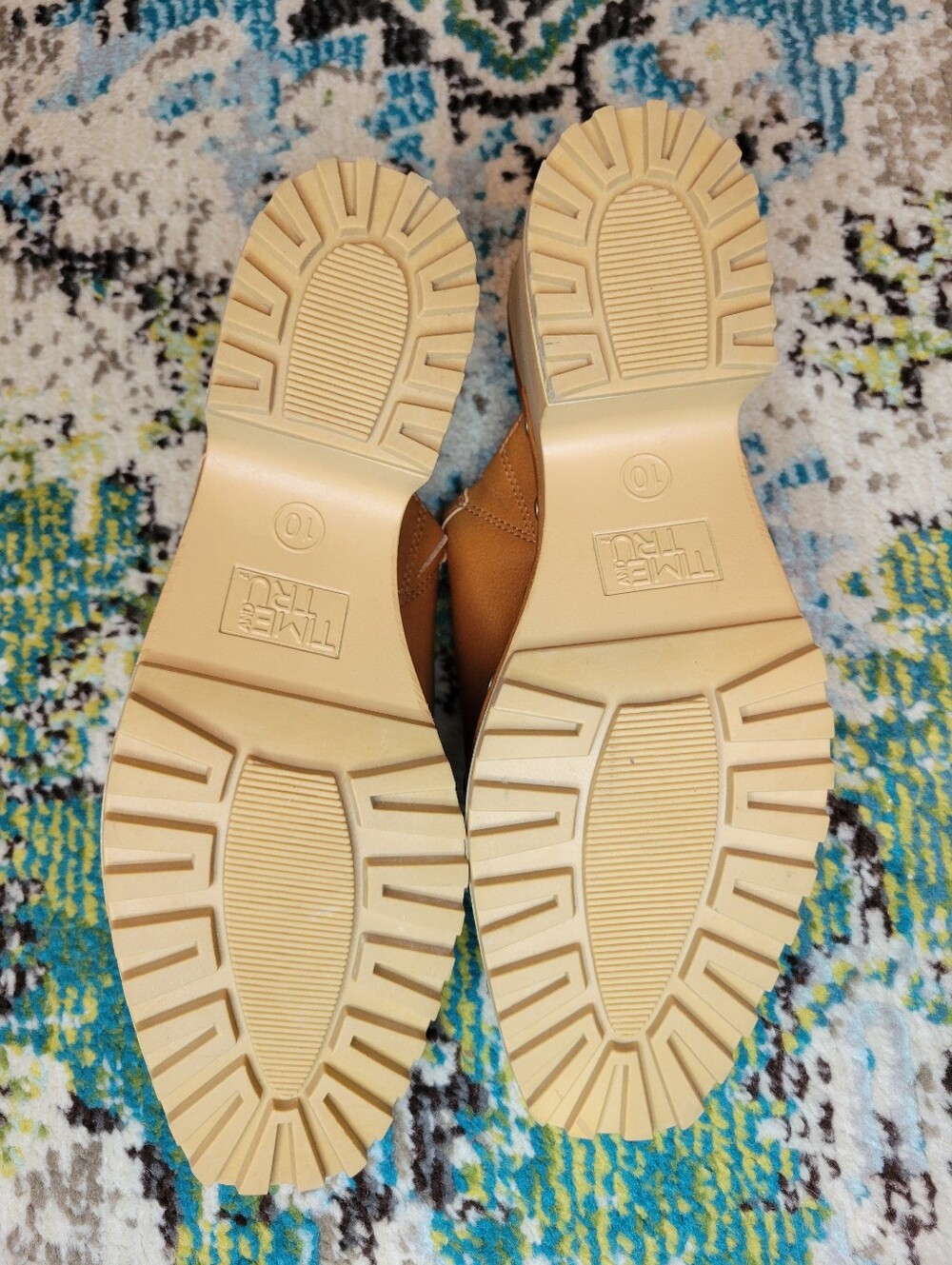 NWOT Time And Tru Brown Memory Foam Studded Faux Leather Wood Heeled‎ Clogs 10 - Picture 7 of 7